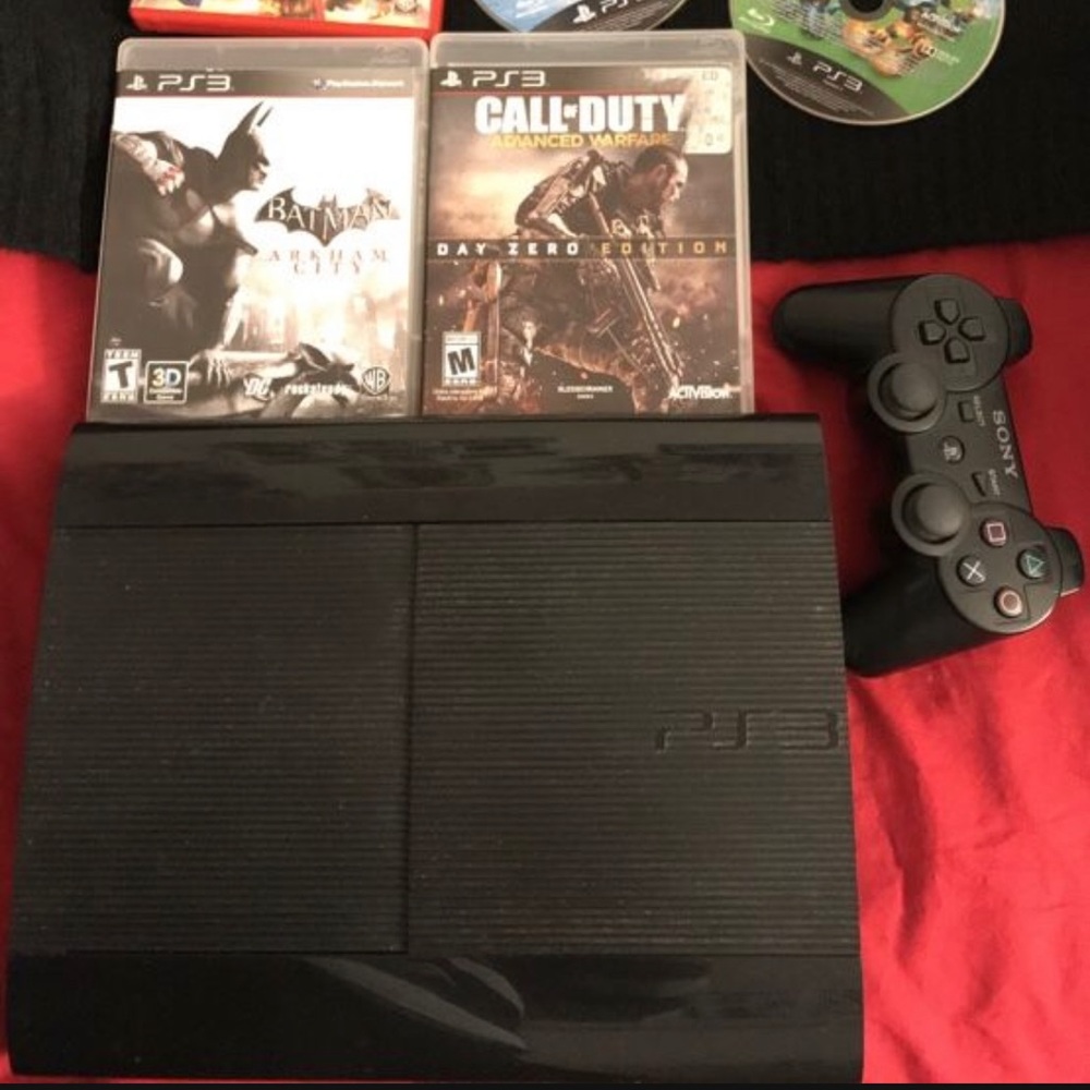 PS3, 7 Games and Wireless Controller